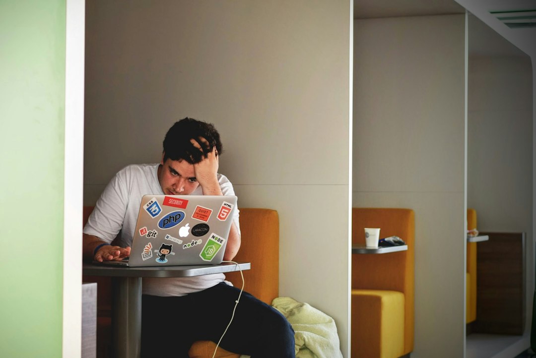 Sito WordPress non funziona: cosa controllare e quando chiedere assistenza